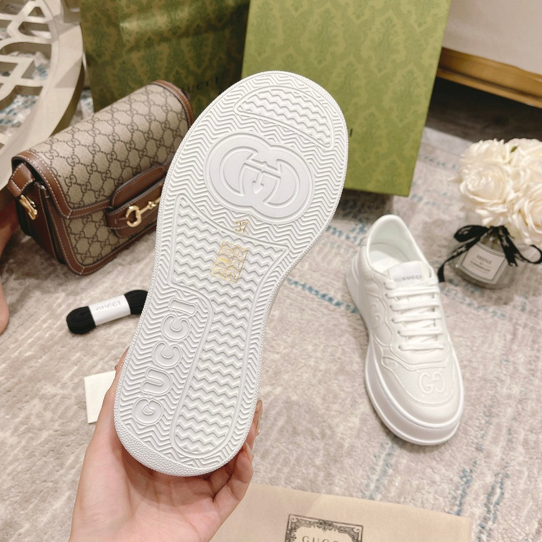 Women's White GG sneaker