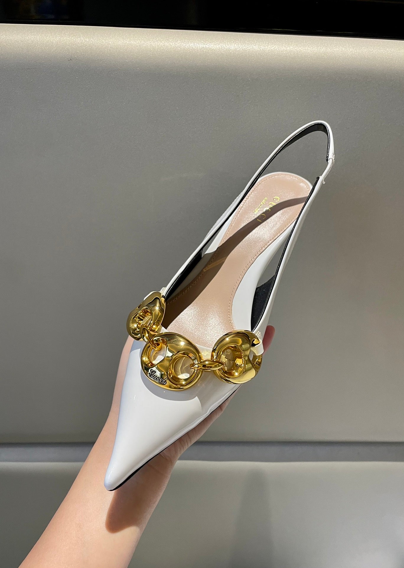 Ivory Slingback With Chain