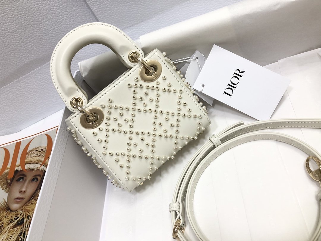 Latte Cannage Micro LD Bag With Resin Pearls