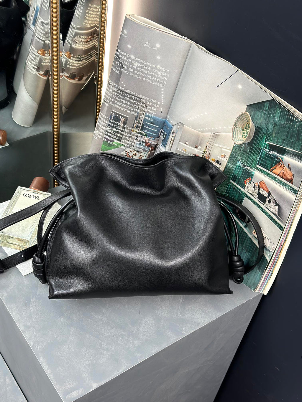 Black Medium Flamenco Clutch