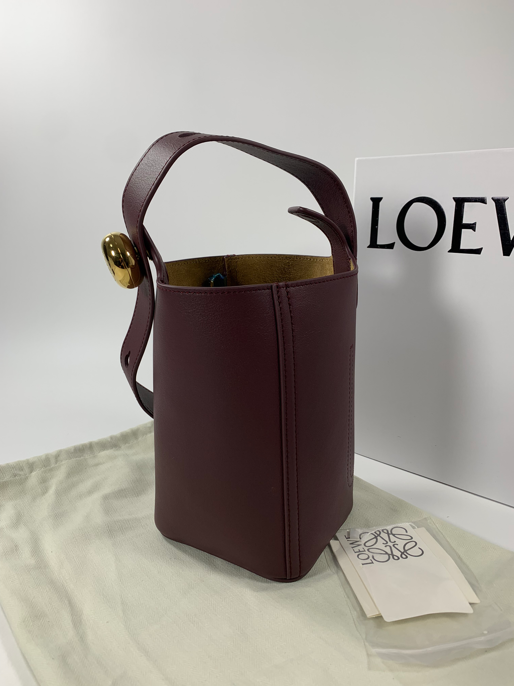 Dark Burgundy Mini Pebble Bucket