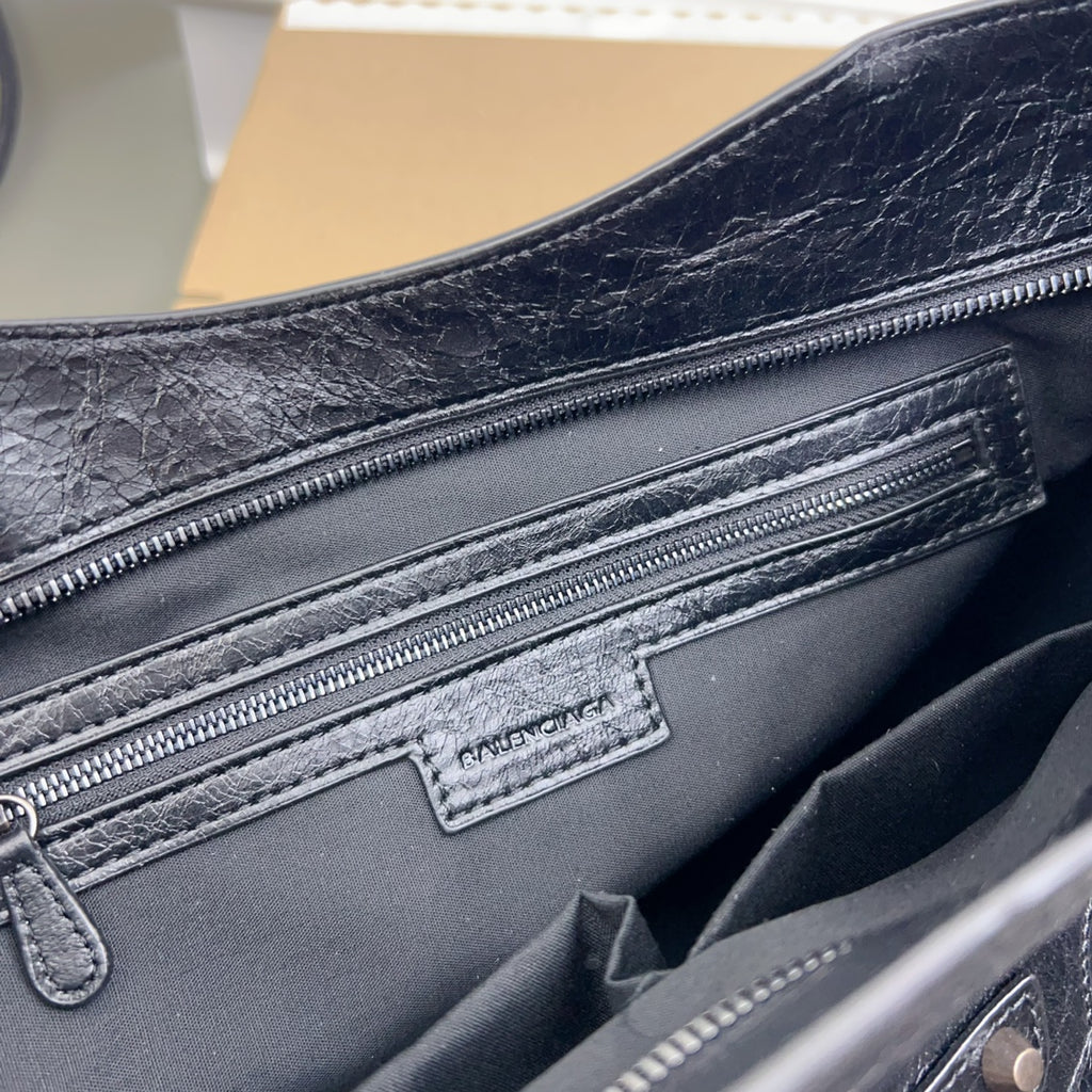 Black Le City Medium Bag