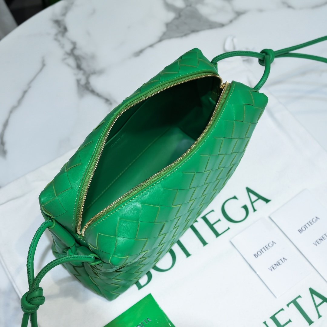 Parakeet LC cross-body small bag