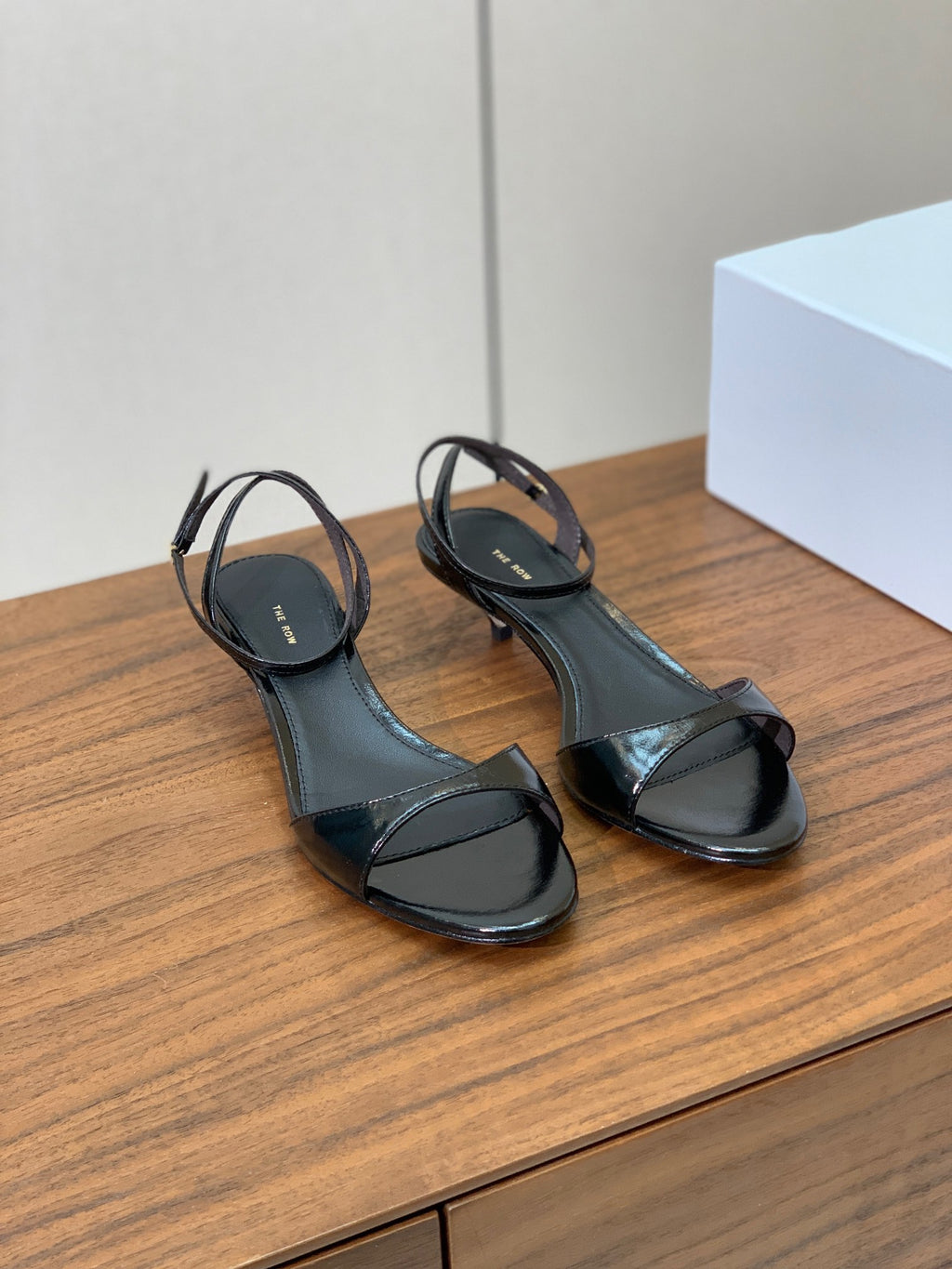 Black Vika Sandals
