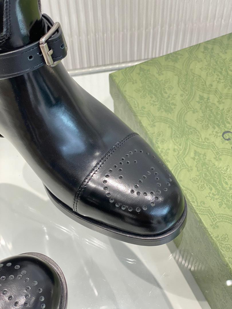 Black & brown knee-high boot