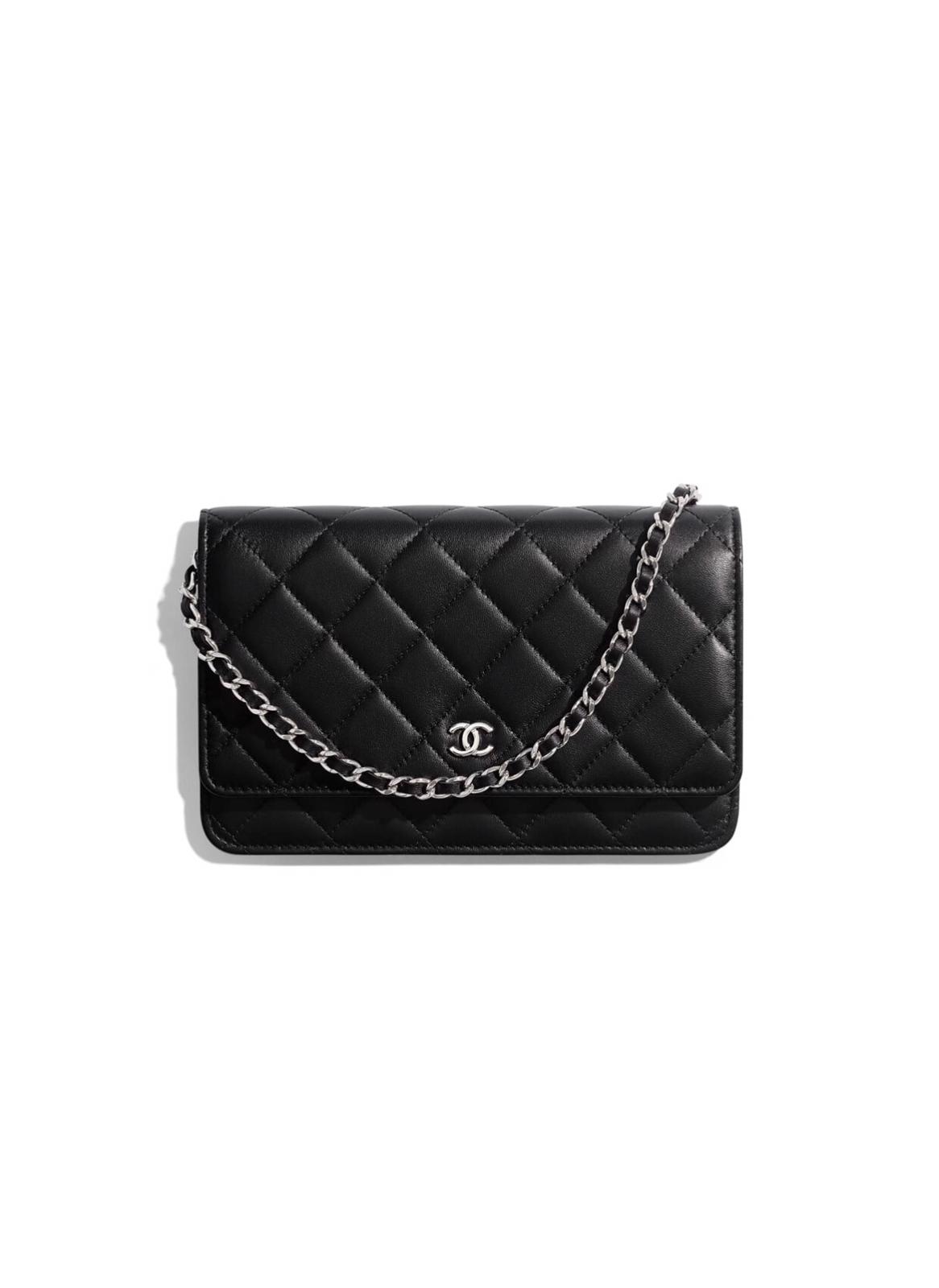 Black classic wallet on chain