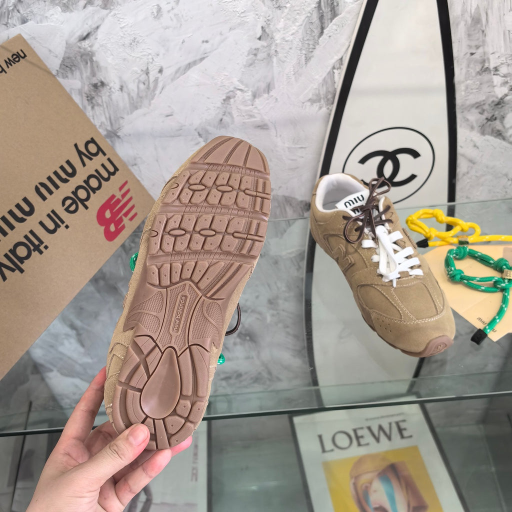 Ecru NxM 530 SL Suede Sneakers