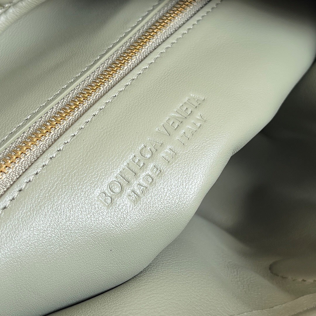 Travertine Large Hop