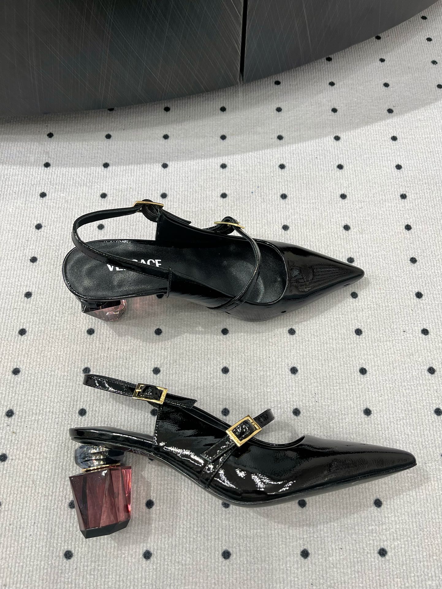 Black Bright Crystal Pumps