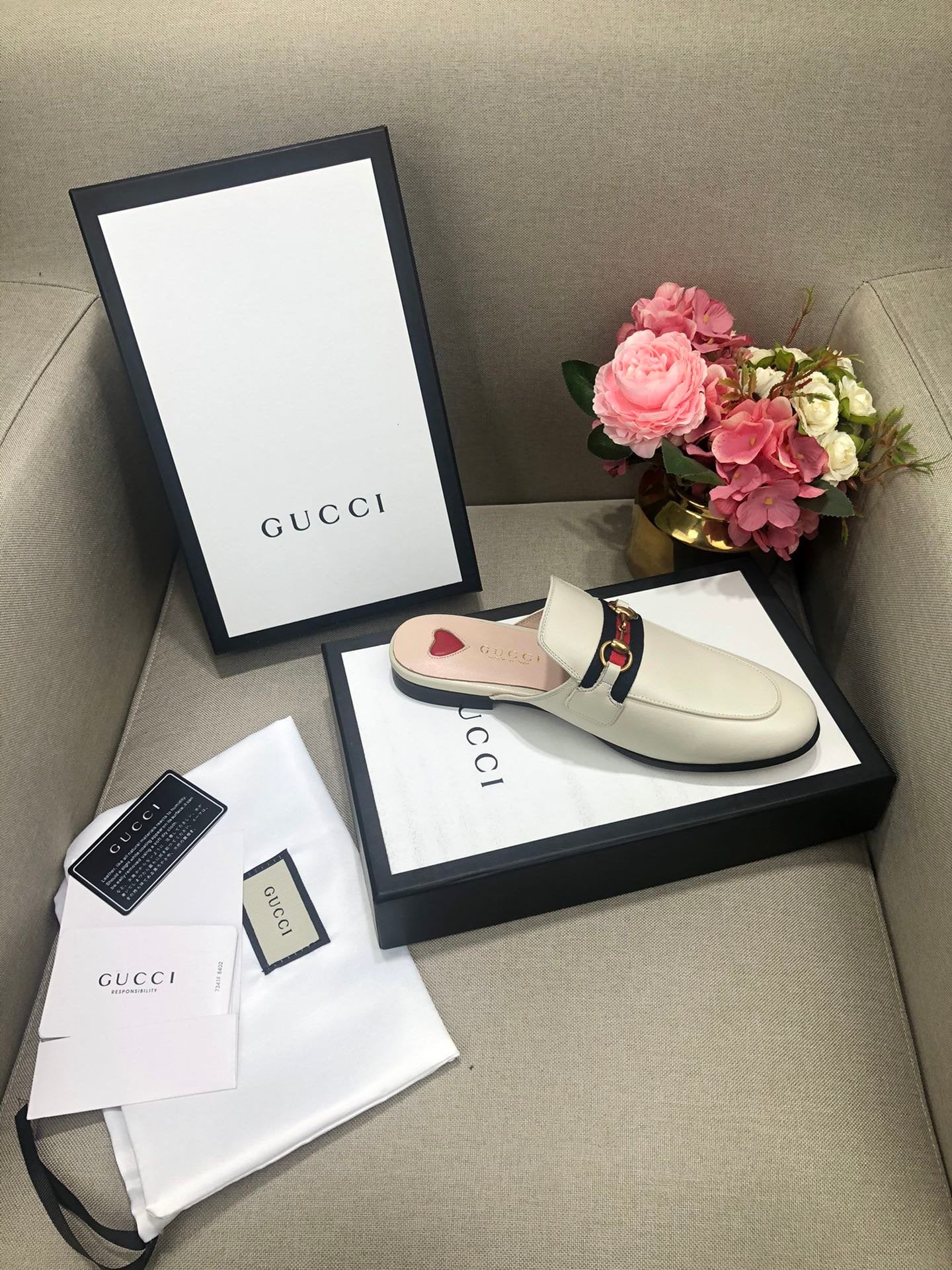 White leather with tonal piping GP slipper
