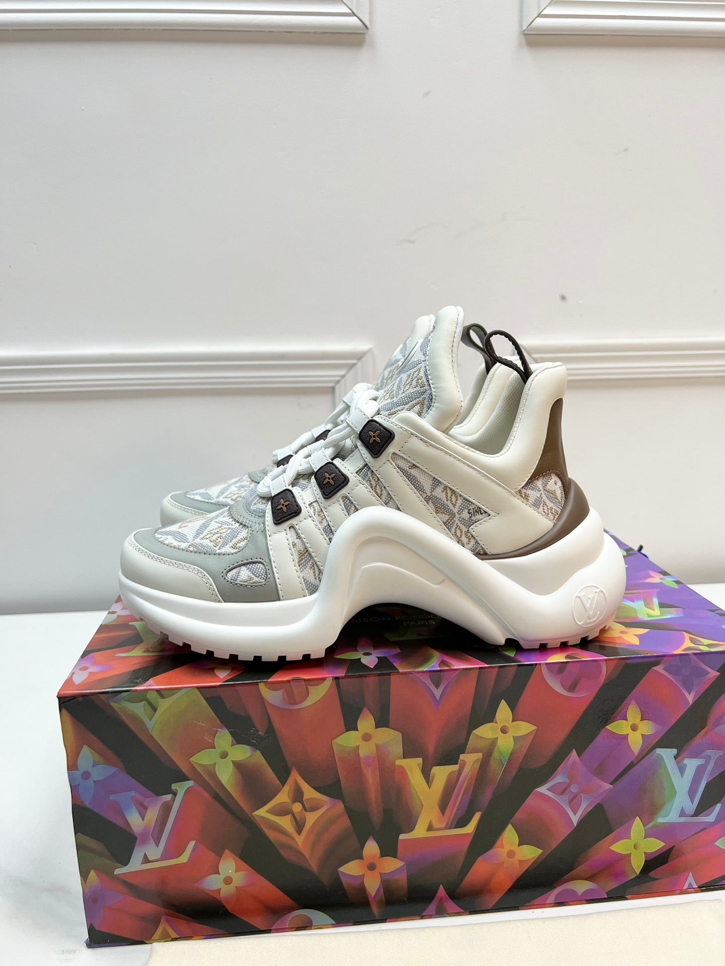 Beige LA sneaker