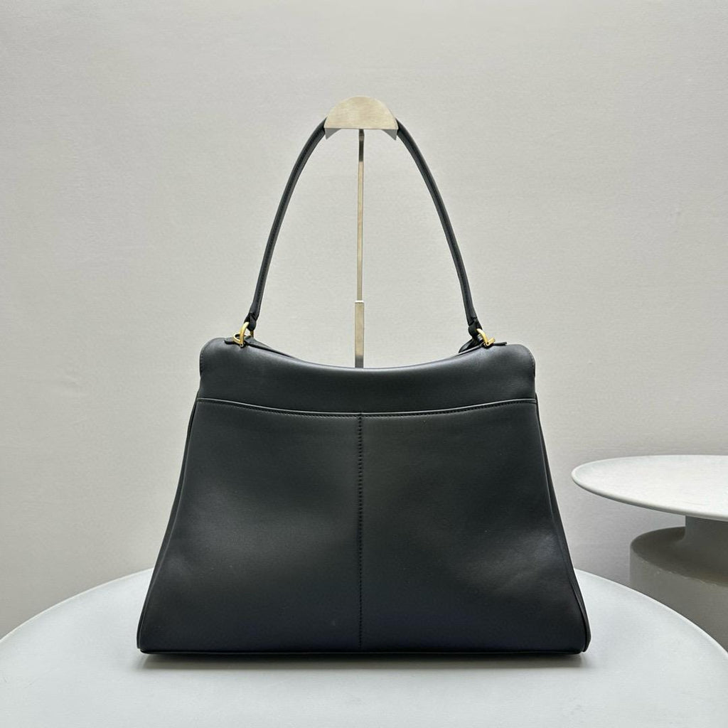 Black BR Medium Handbag With Gold Hardware