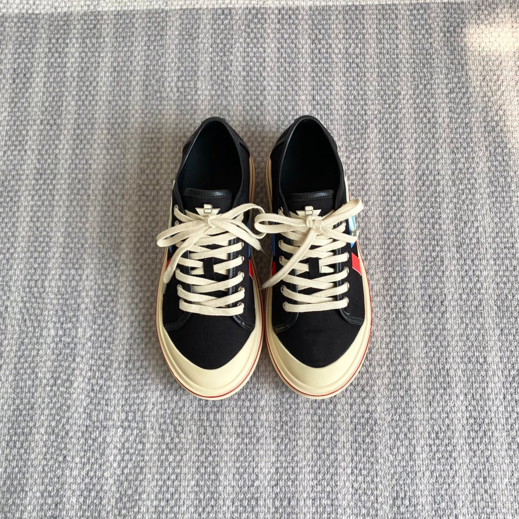 Black Eliot Sneaker