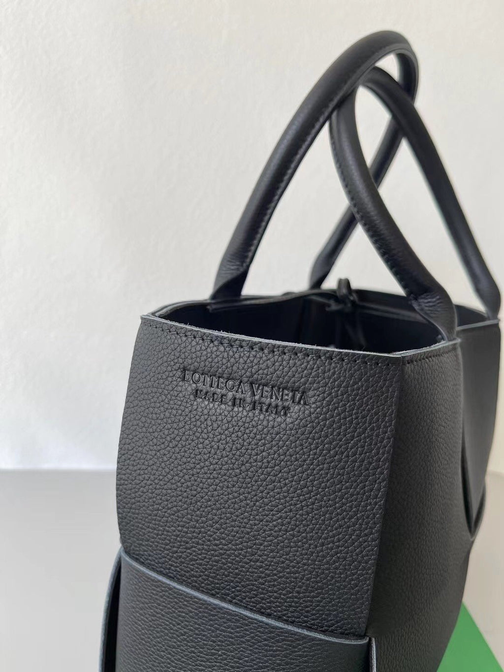 Black BA tote bag