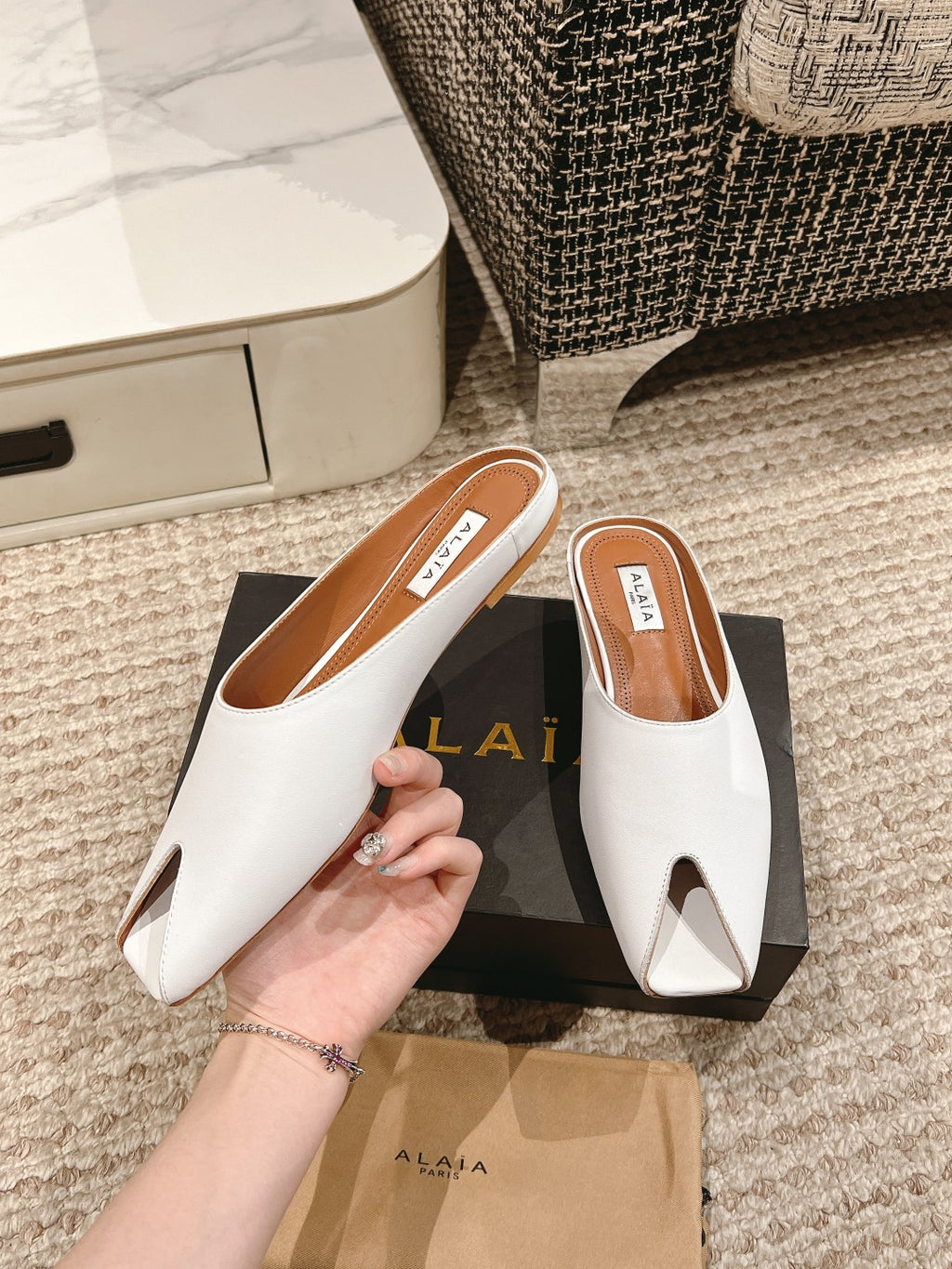 Off-White AS Flat Mules