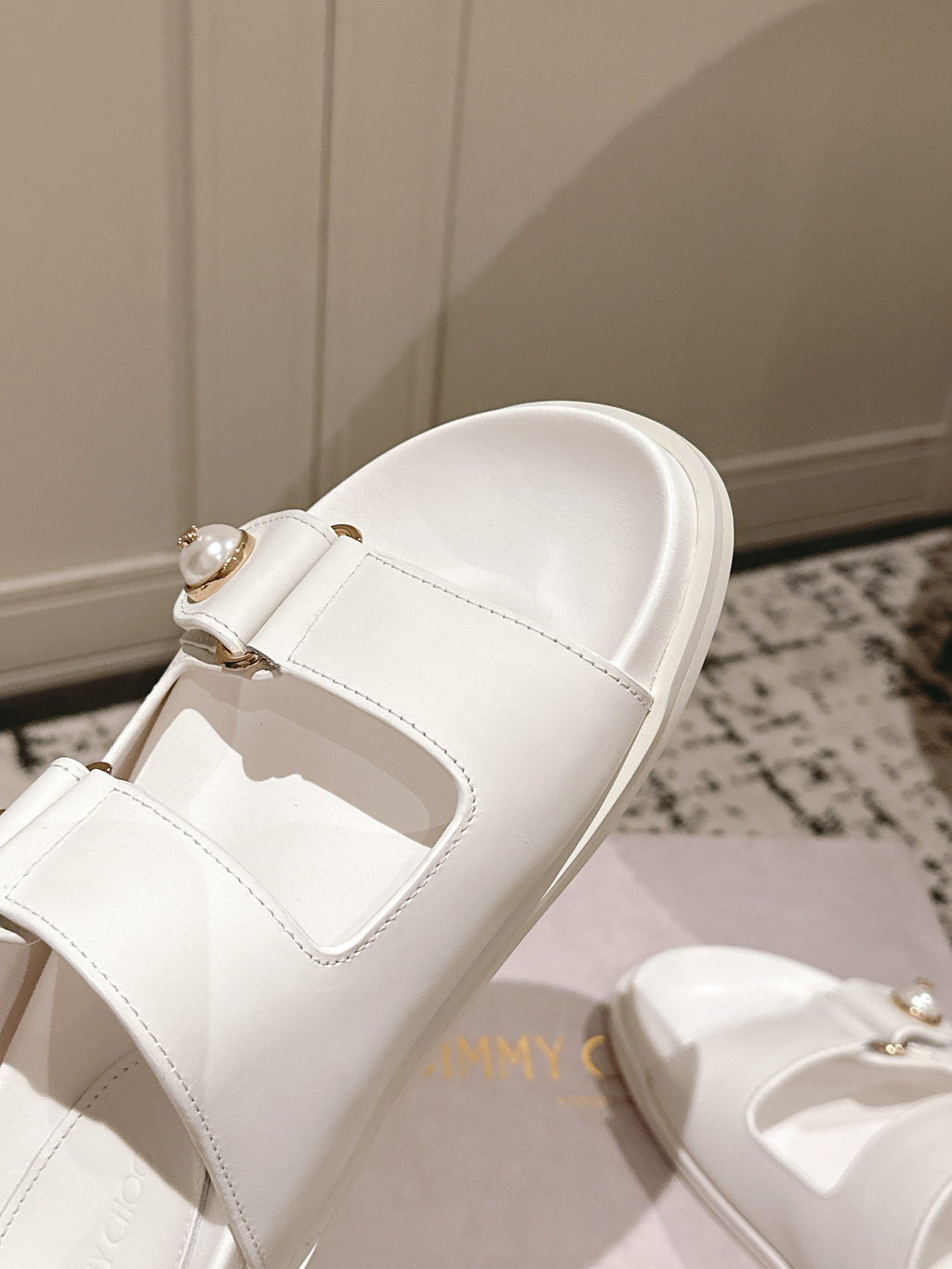 Latte Fayence Sandal