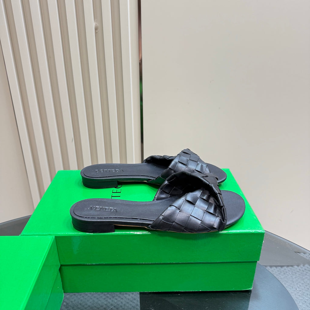 Black Blink Flat Mule