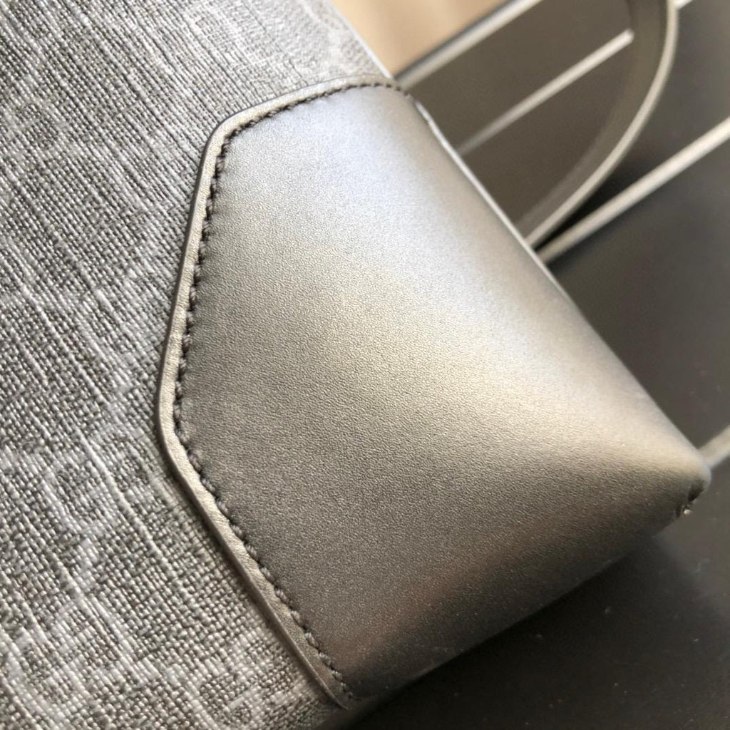 Black & grey GM bag