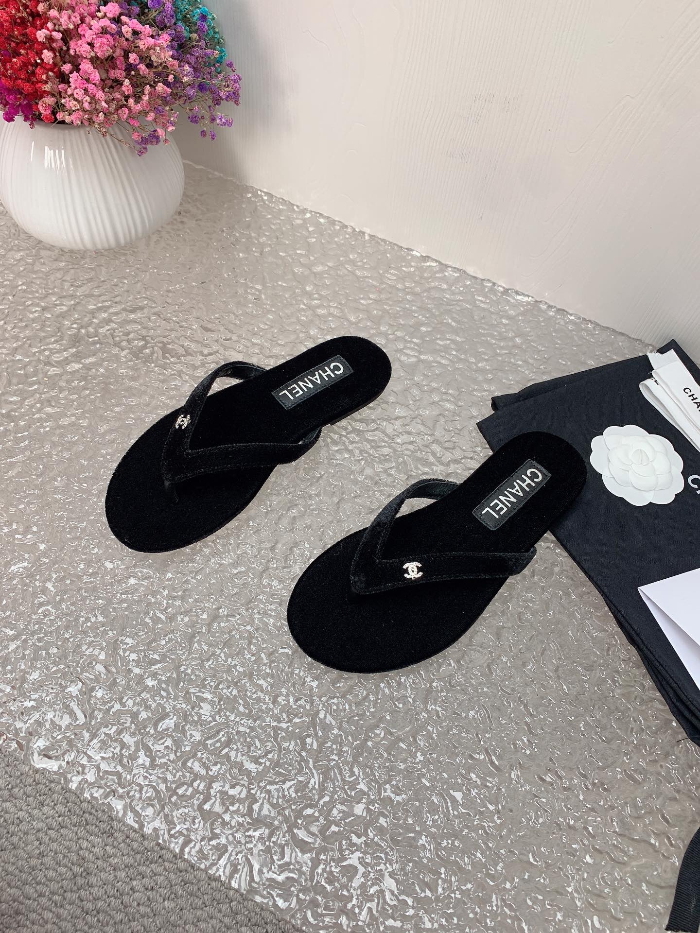 Black Thongs