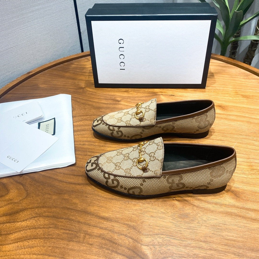 Camel GJ canvas loafer