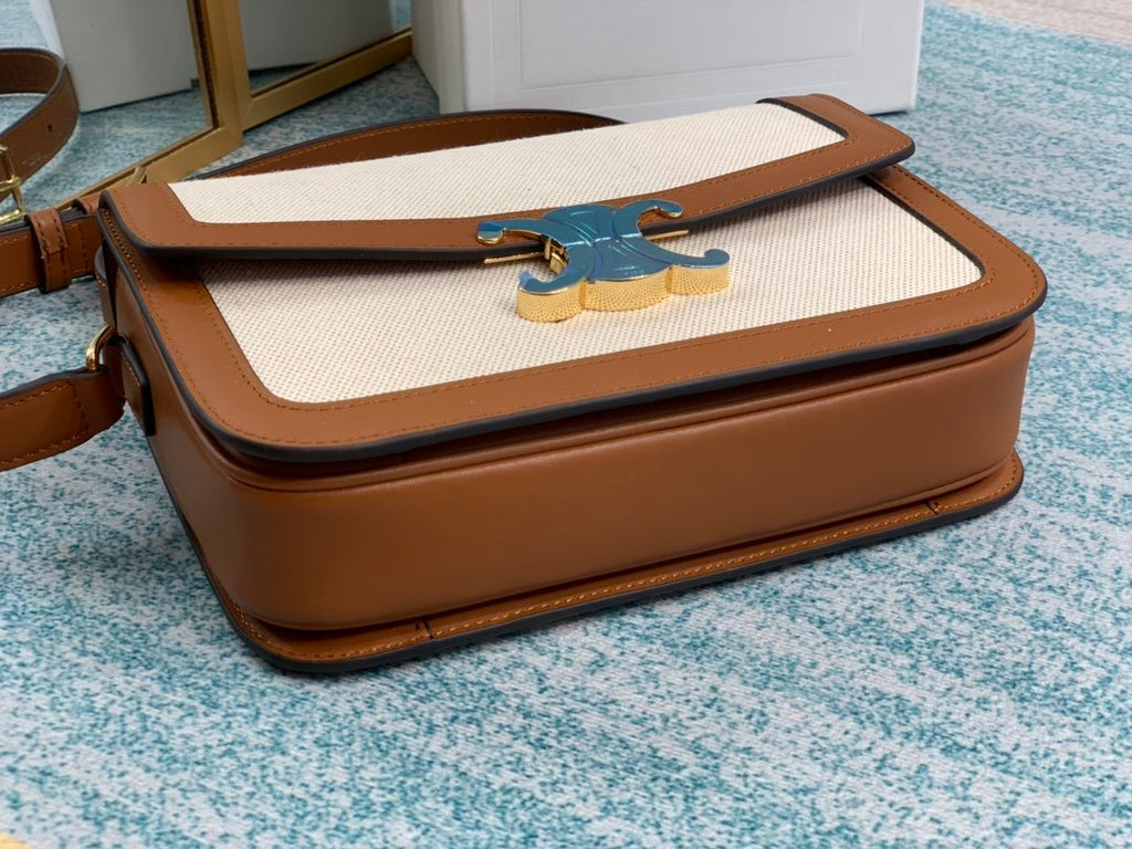 Tan & white medium triomphe bag