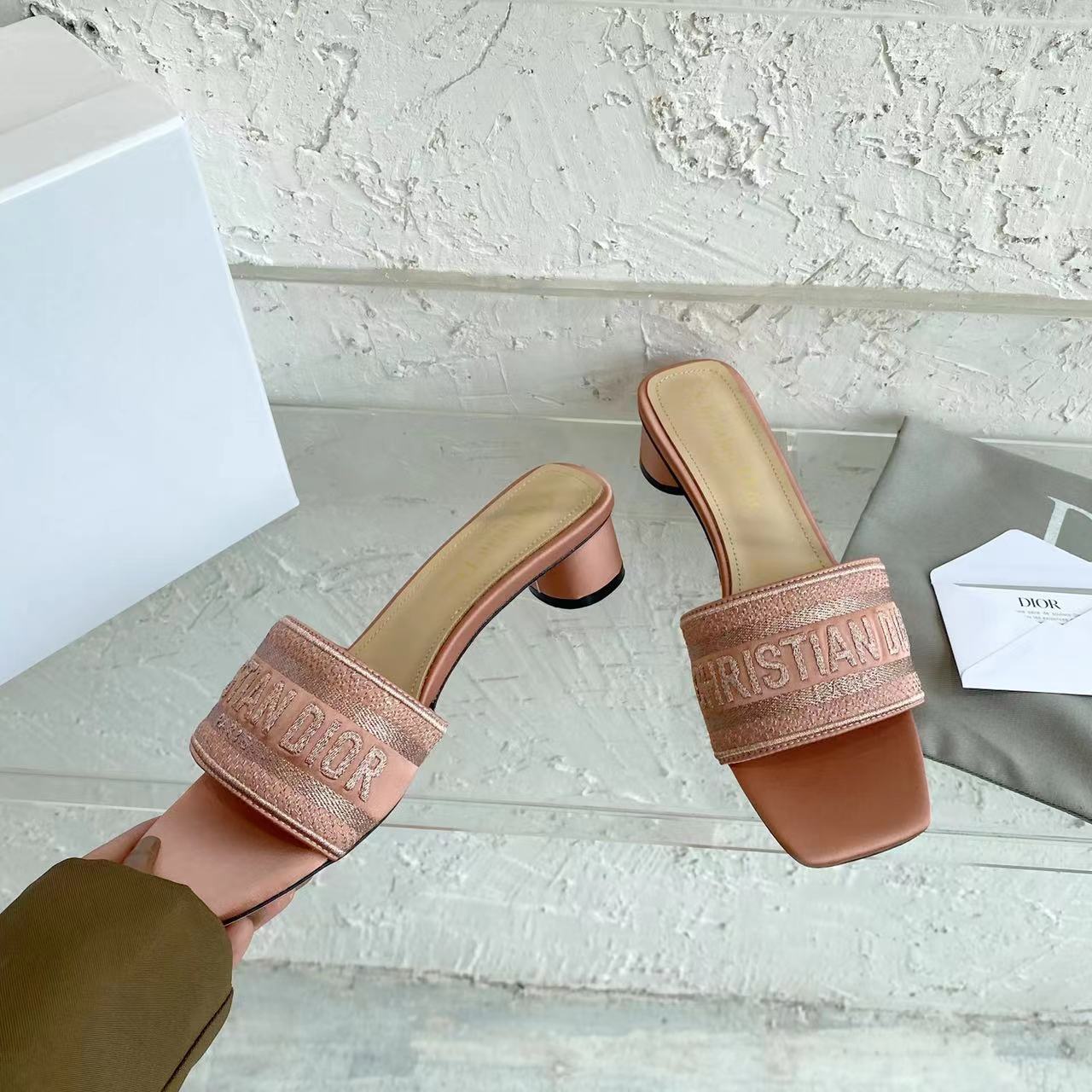 Rose DD Heeled Slide