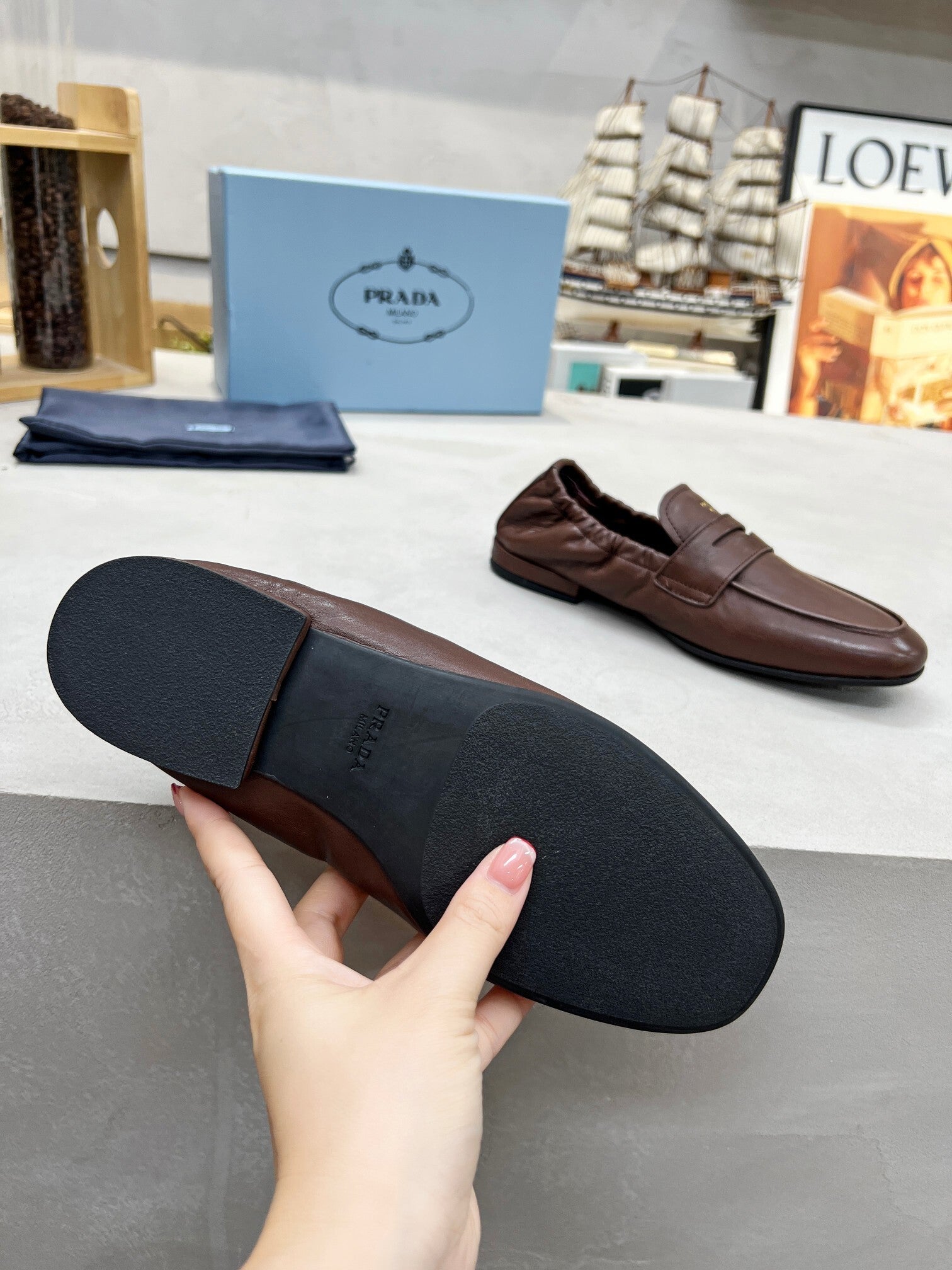 Women's Cognac Shuffle Antiqued Leather Loafers