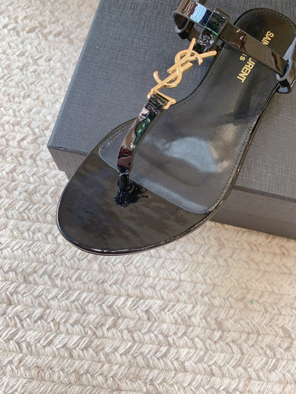 Black C Sandals In Patent Leather