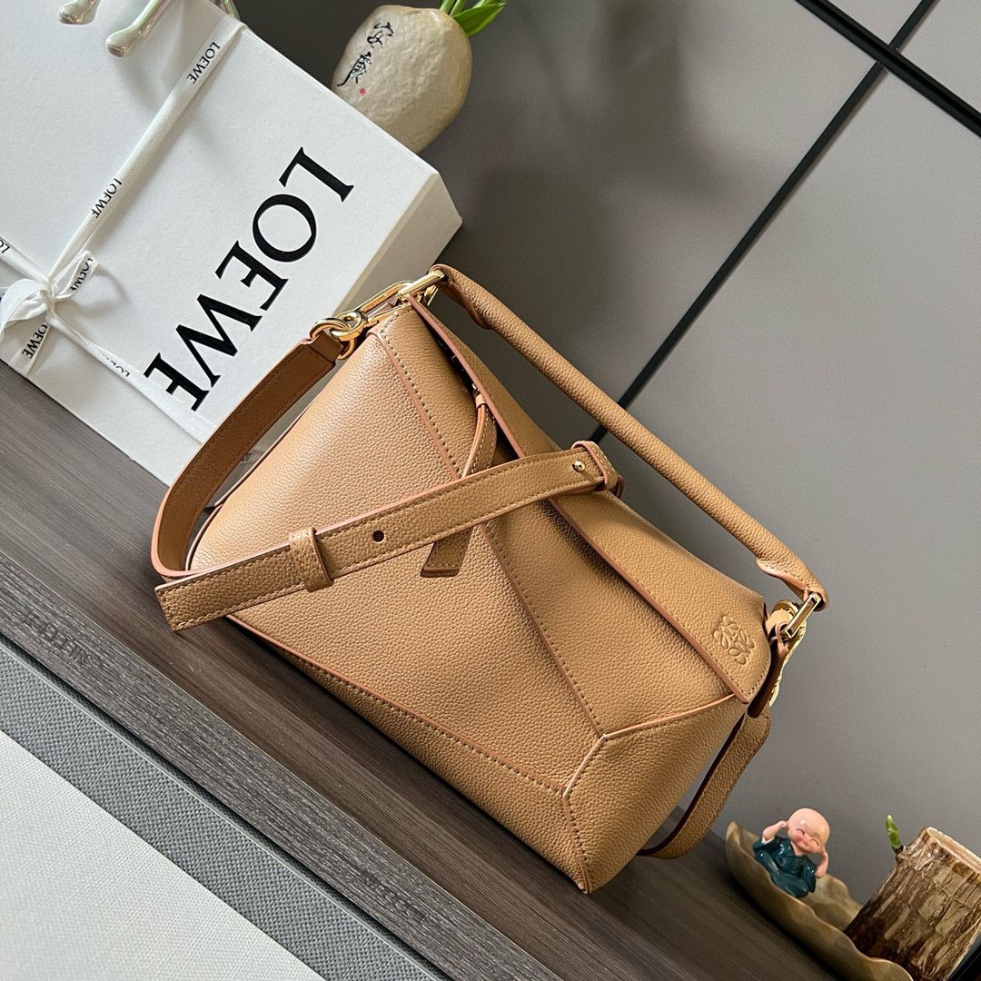 Toffee LP Small Leather Shoulder Bag