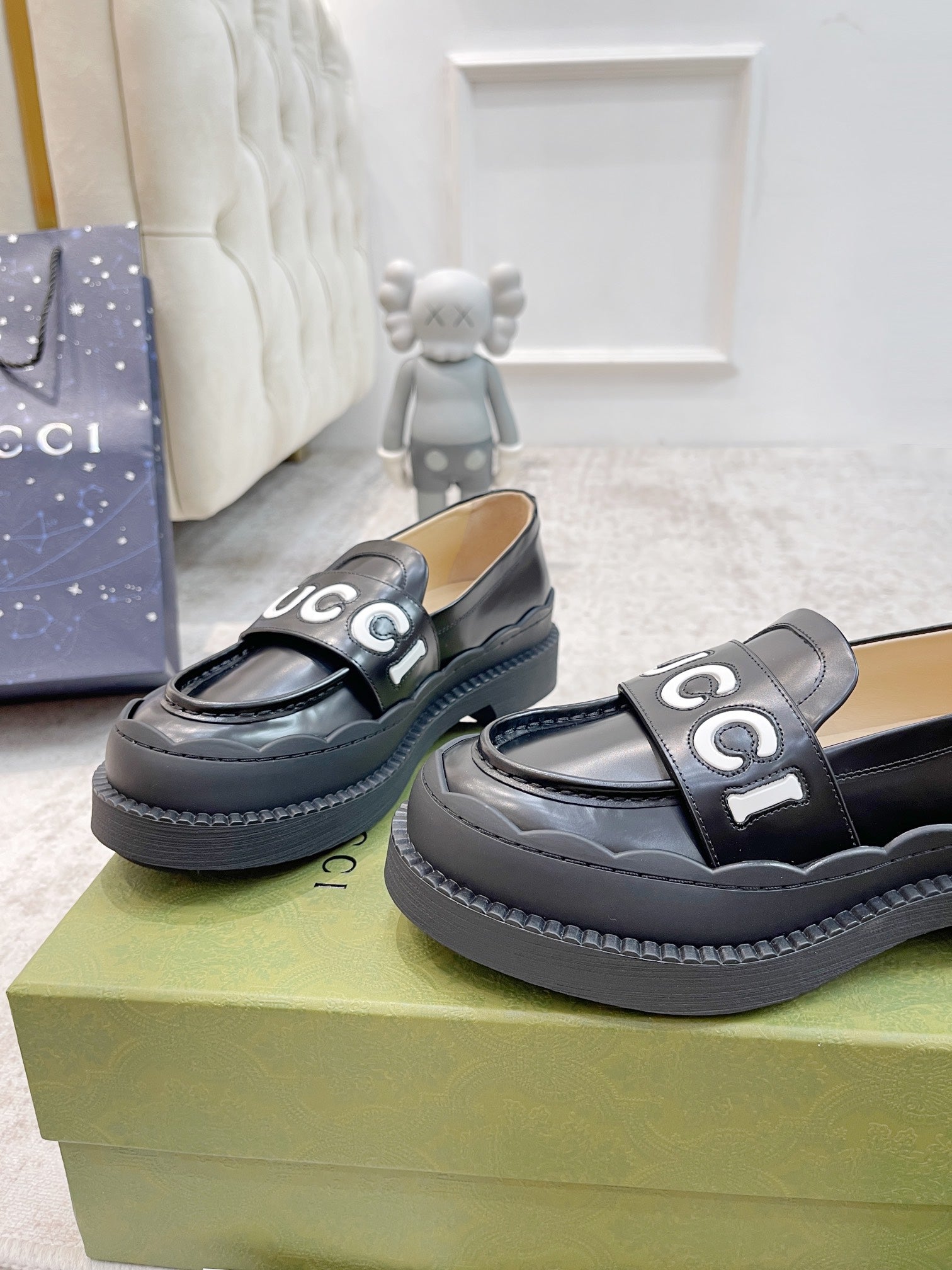 Black & White WG Loafer