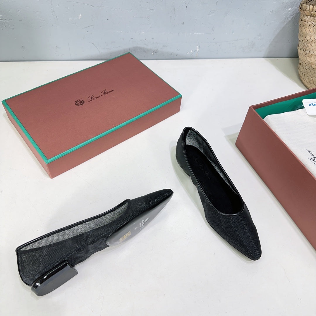 Black Primula Ballet Flat