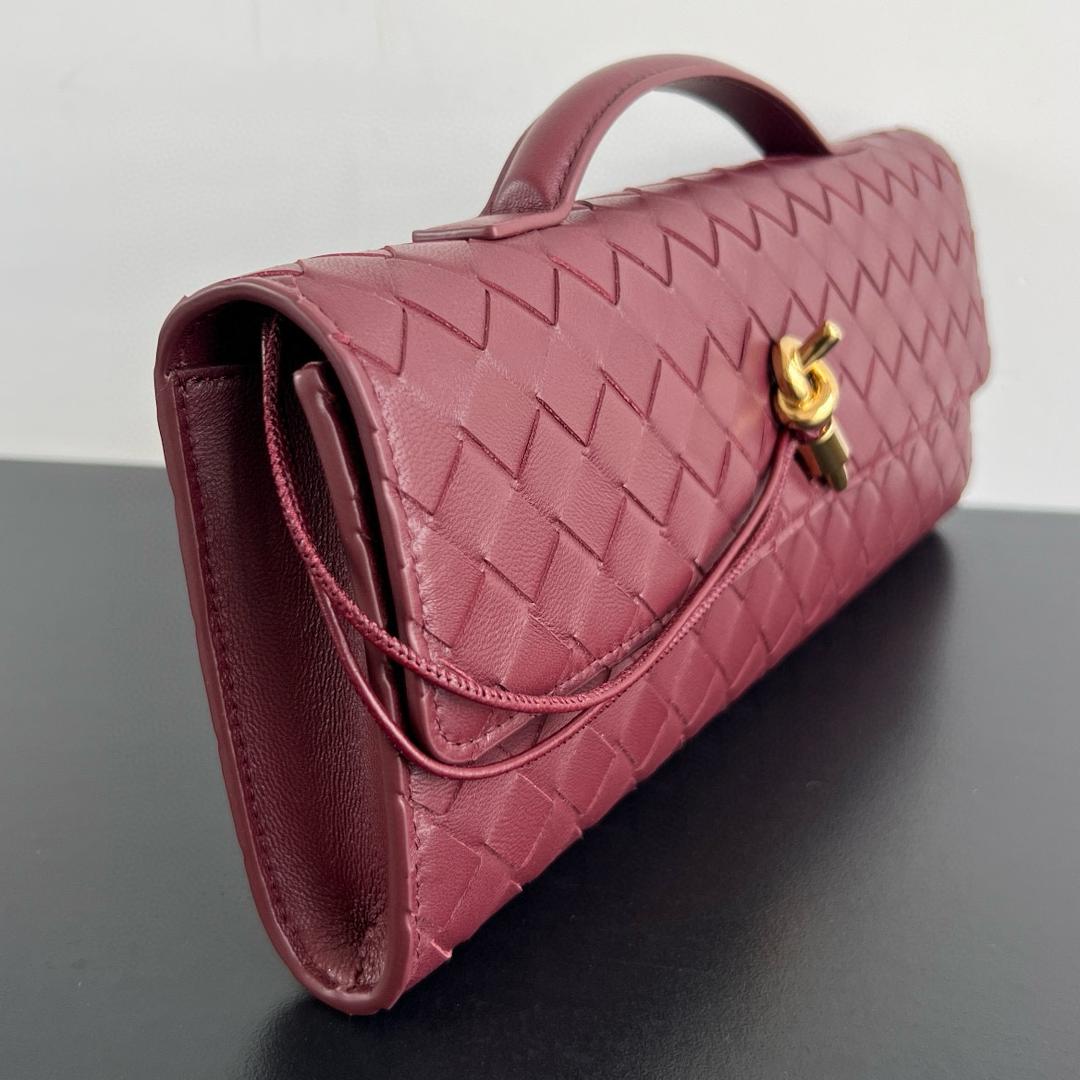 Barolo Andiamo Clutch