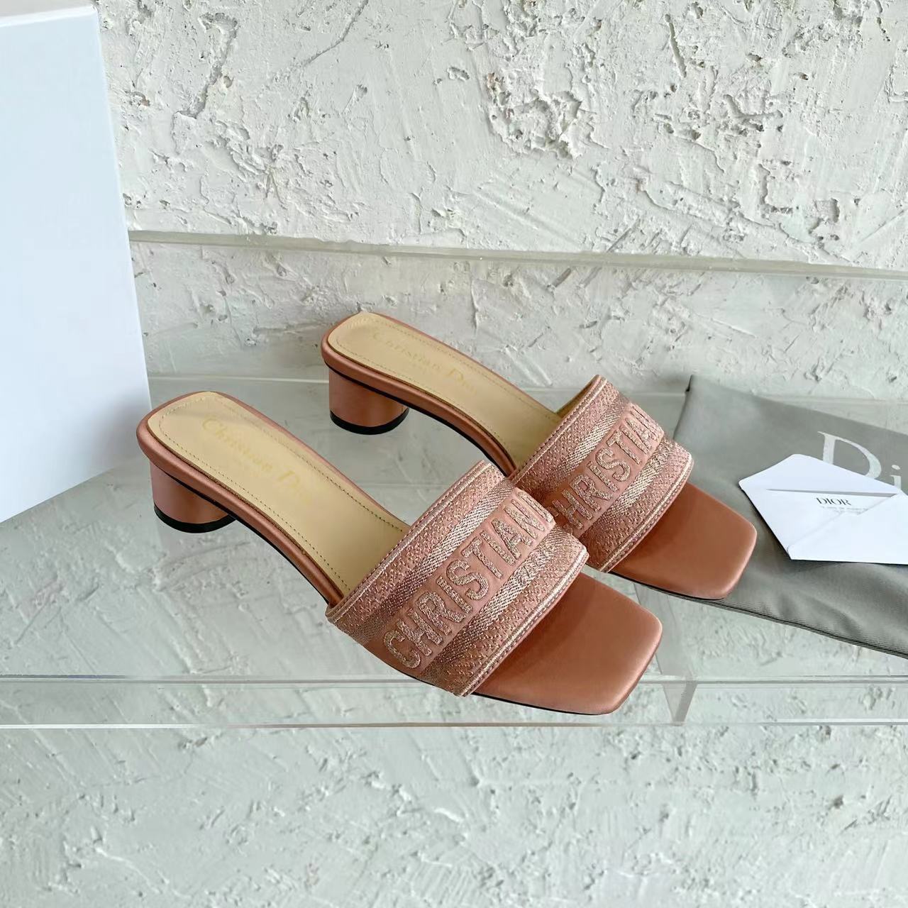 Rose DD Heeled Slide