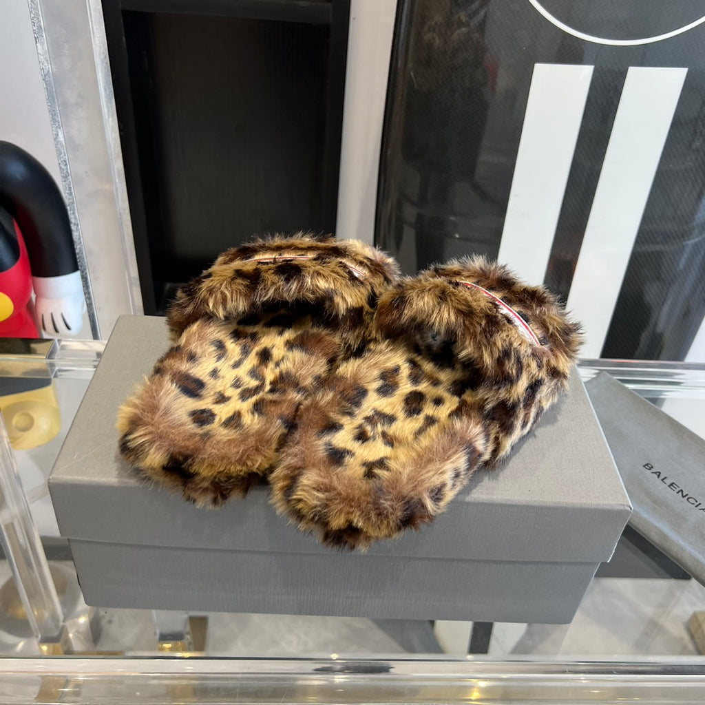 Brown & Black Furry Slides Slip-On Sandals