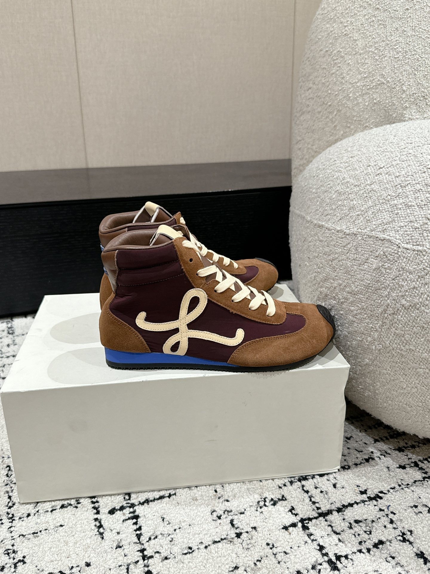 Brown/Blue Ballet Runner High-Top