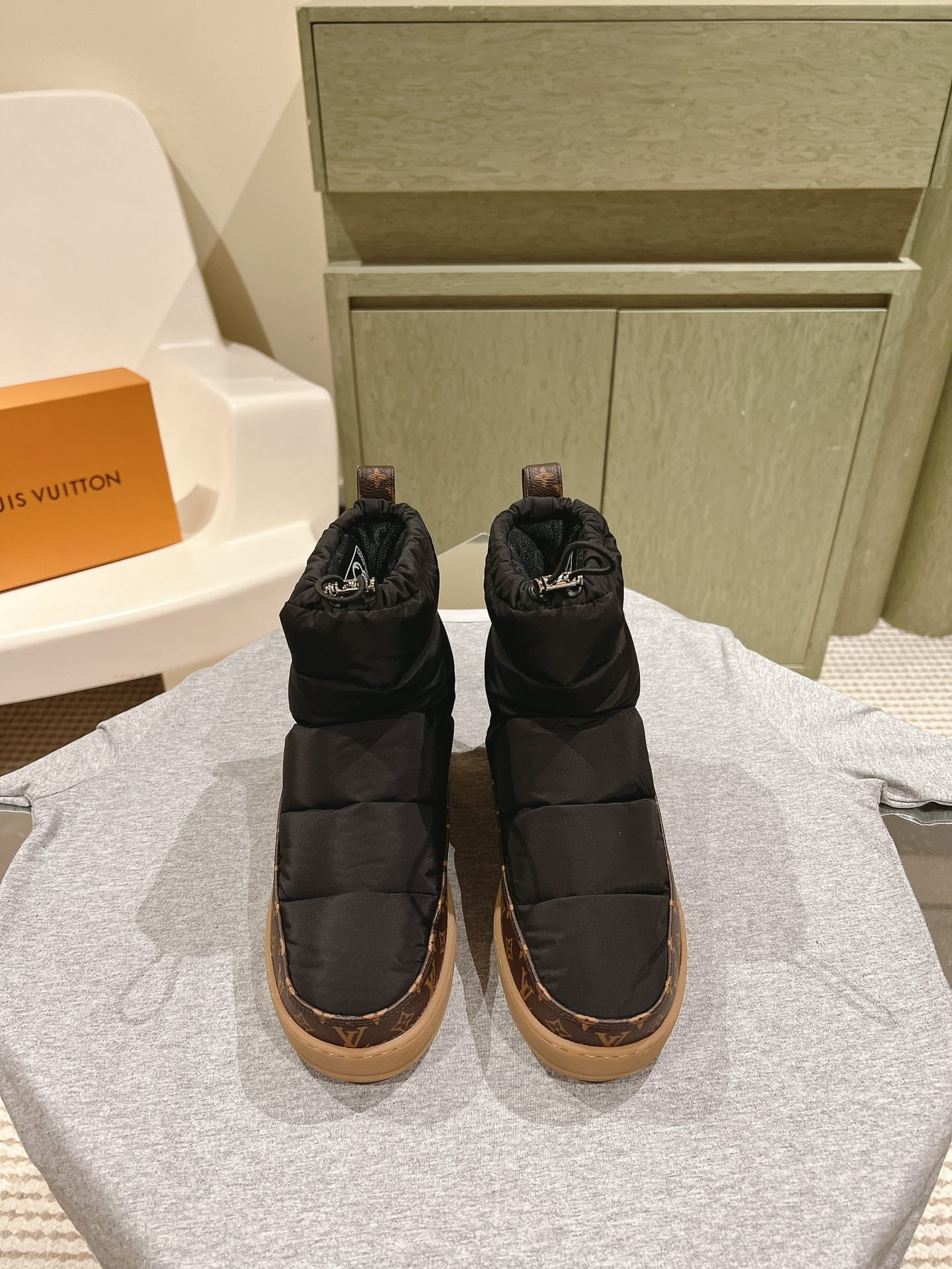 Black Cloud Ankle Boot
