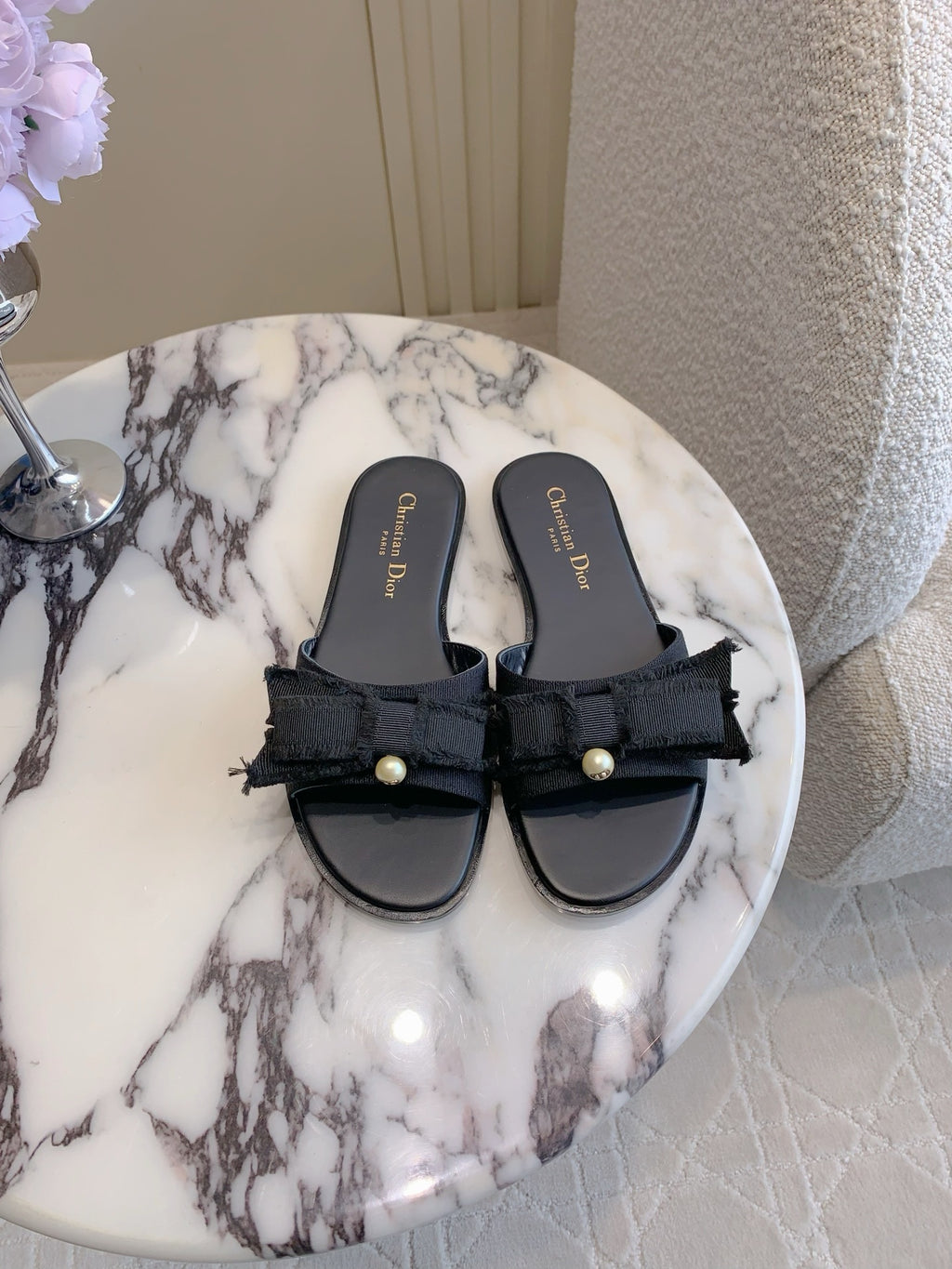 Black Adiorable Slide