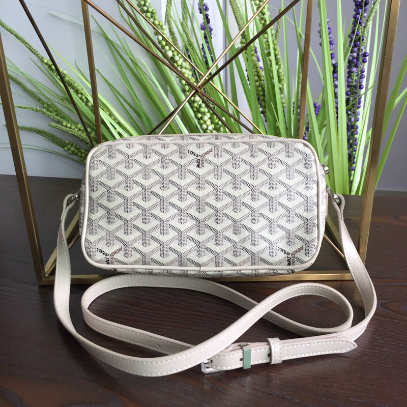 White Cap-Vert PM Bag