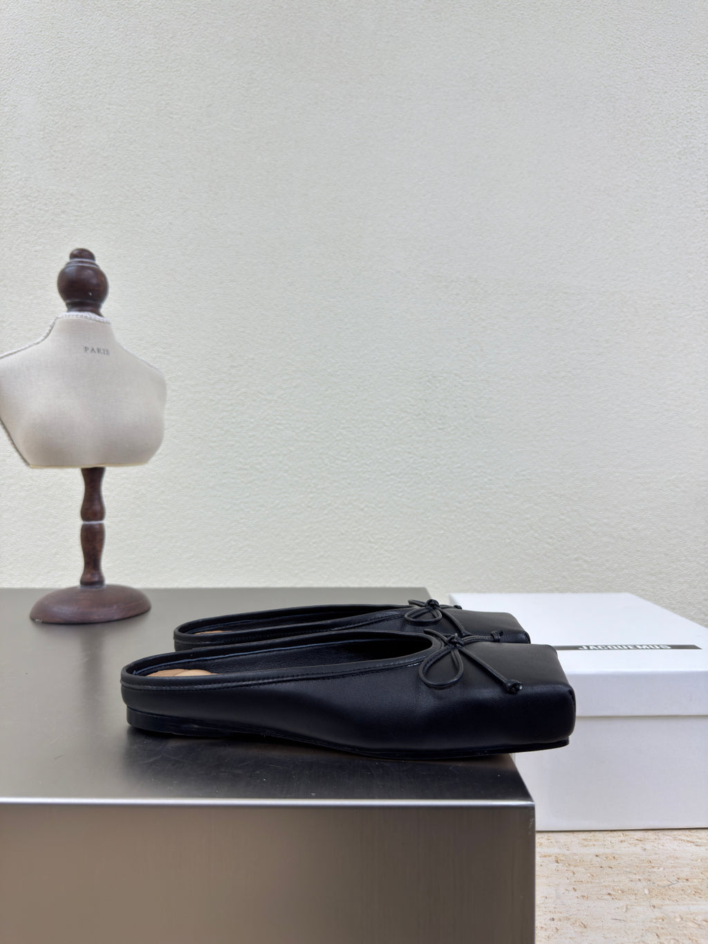 Black The Flat Ballet Mules