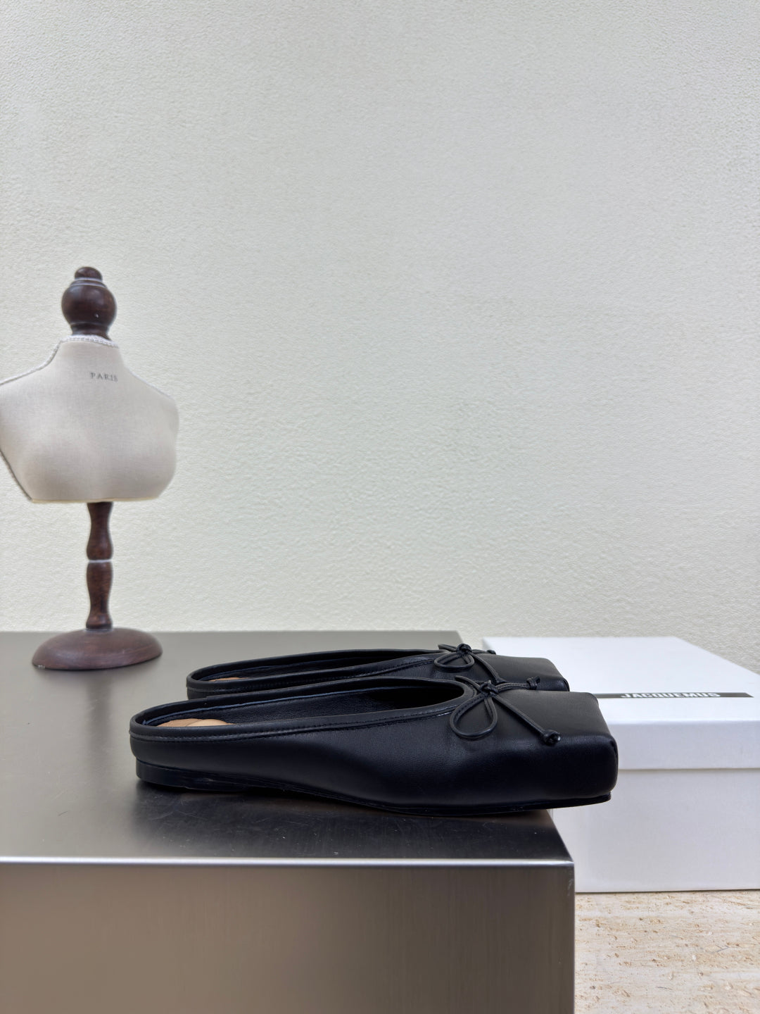 Black The Flat Ballet Mules