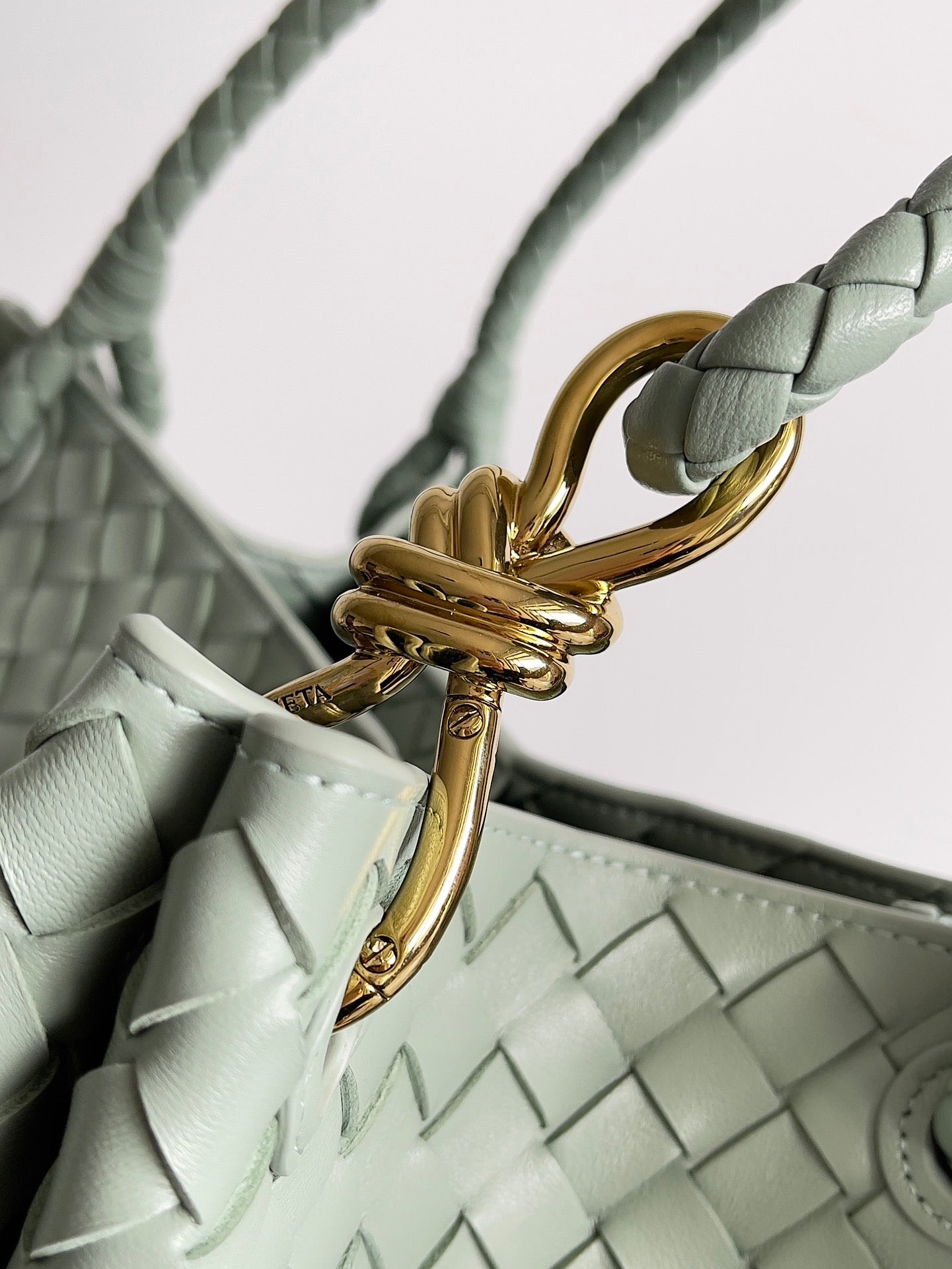 New Sauge Large Parachute