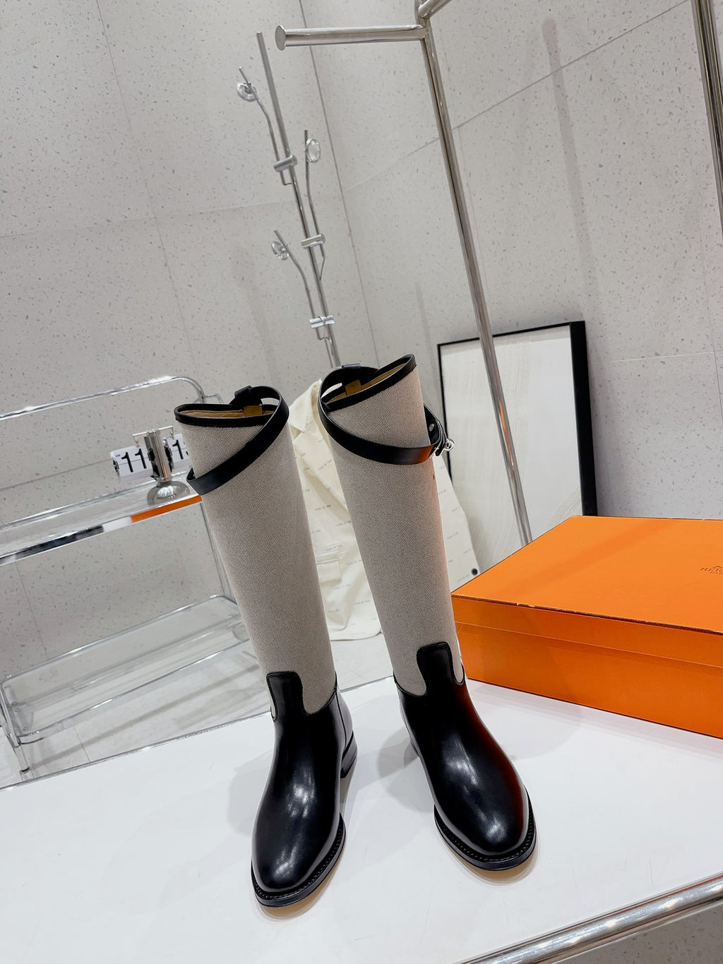 Prunoir / Noir Jumping Boot