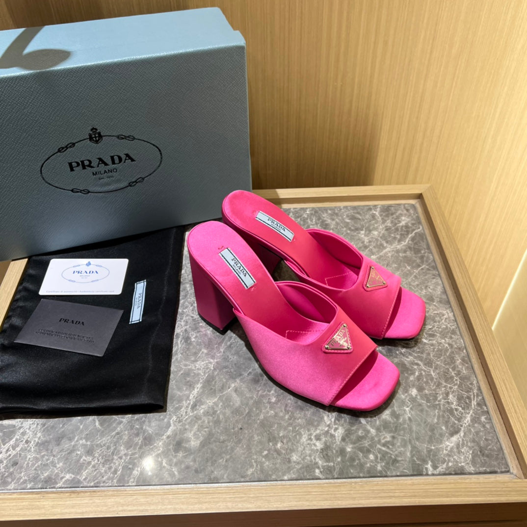 Pink High-heeled satin slides