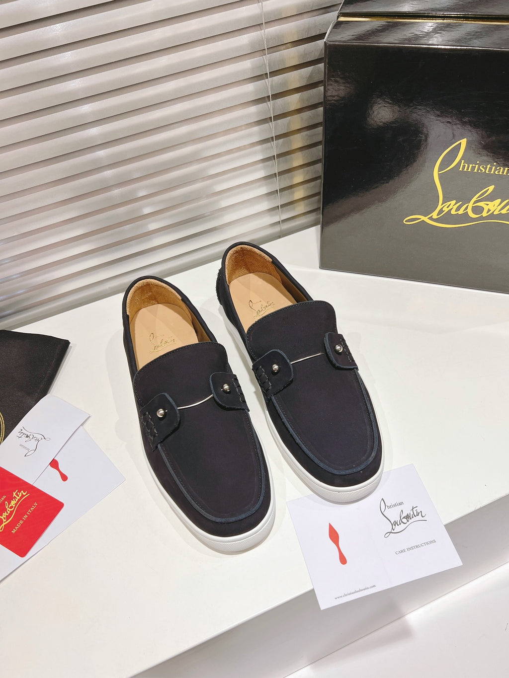 Black Chambeliboat Loafers