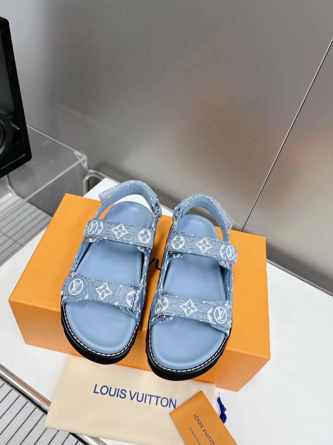 Blue LP Flat Comfort Sandal