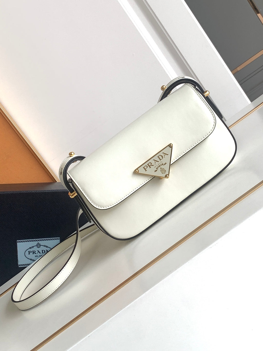 White P Leather Shoulder Bag