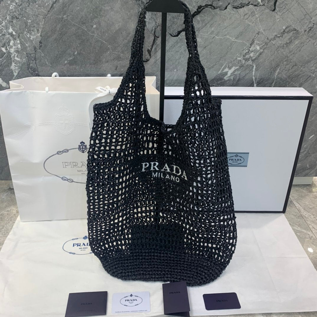 Black large raffia tote bag
