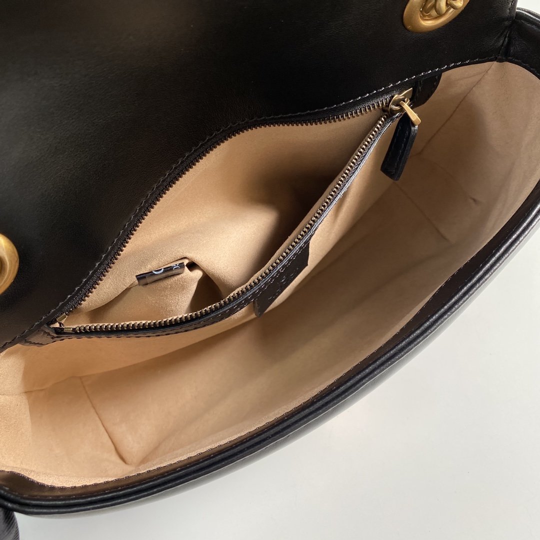 Black GM small shoulder bag