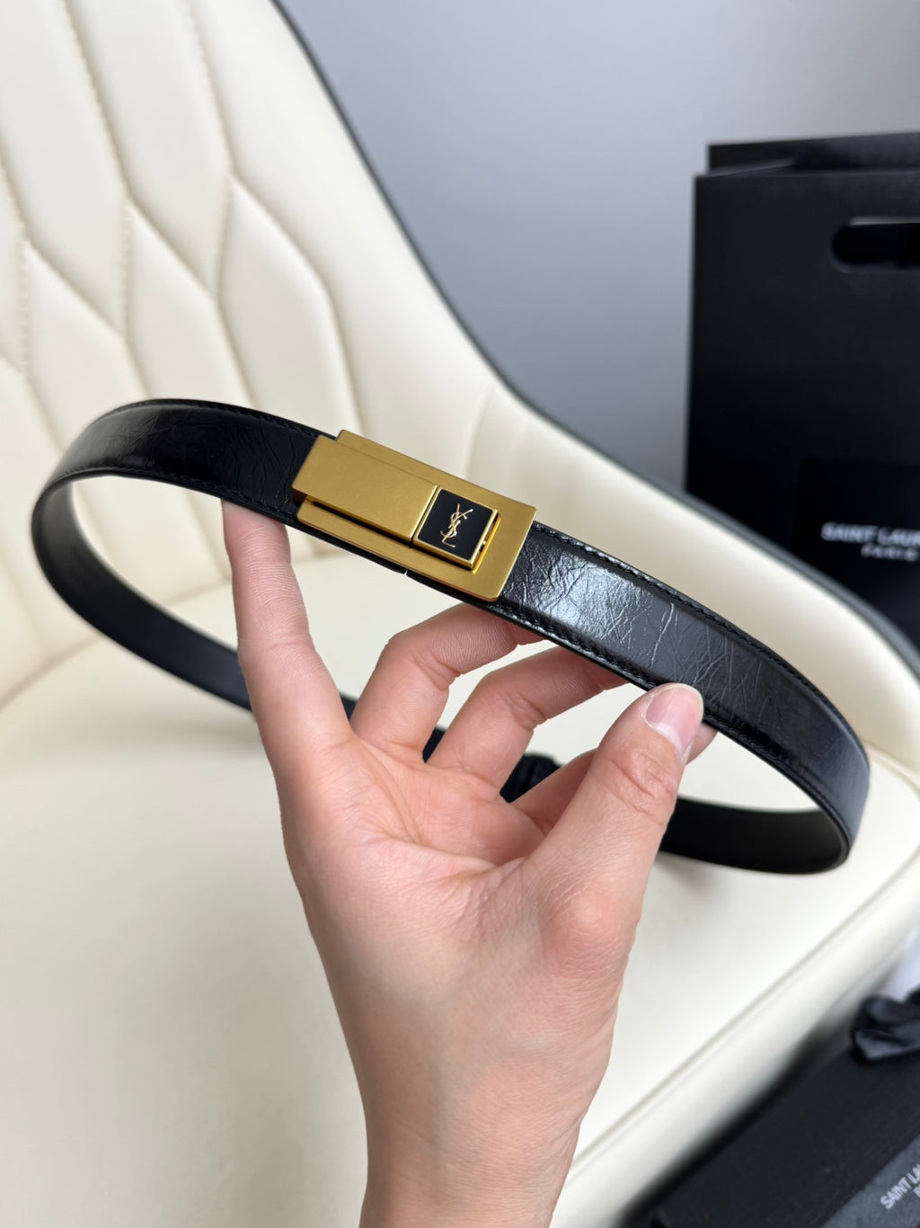 Black Charniere Buckle Belt