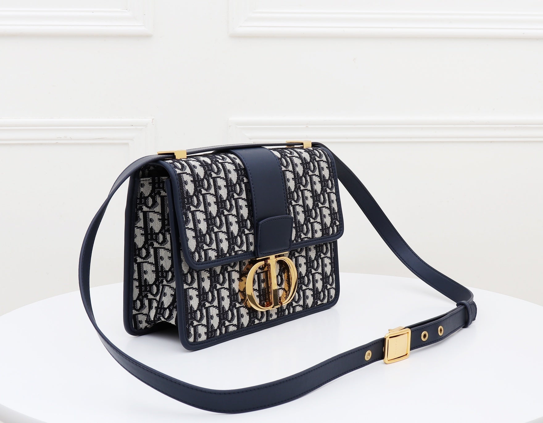 30M blue oblique bag